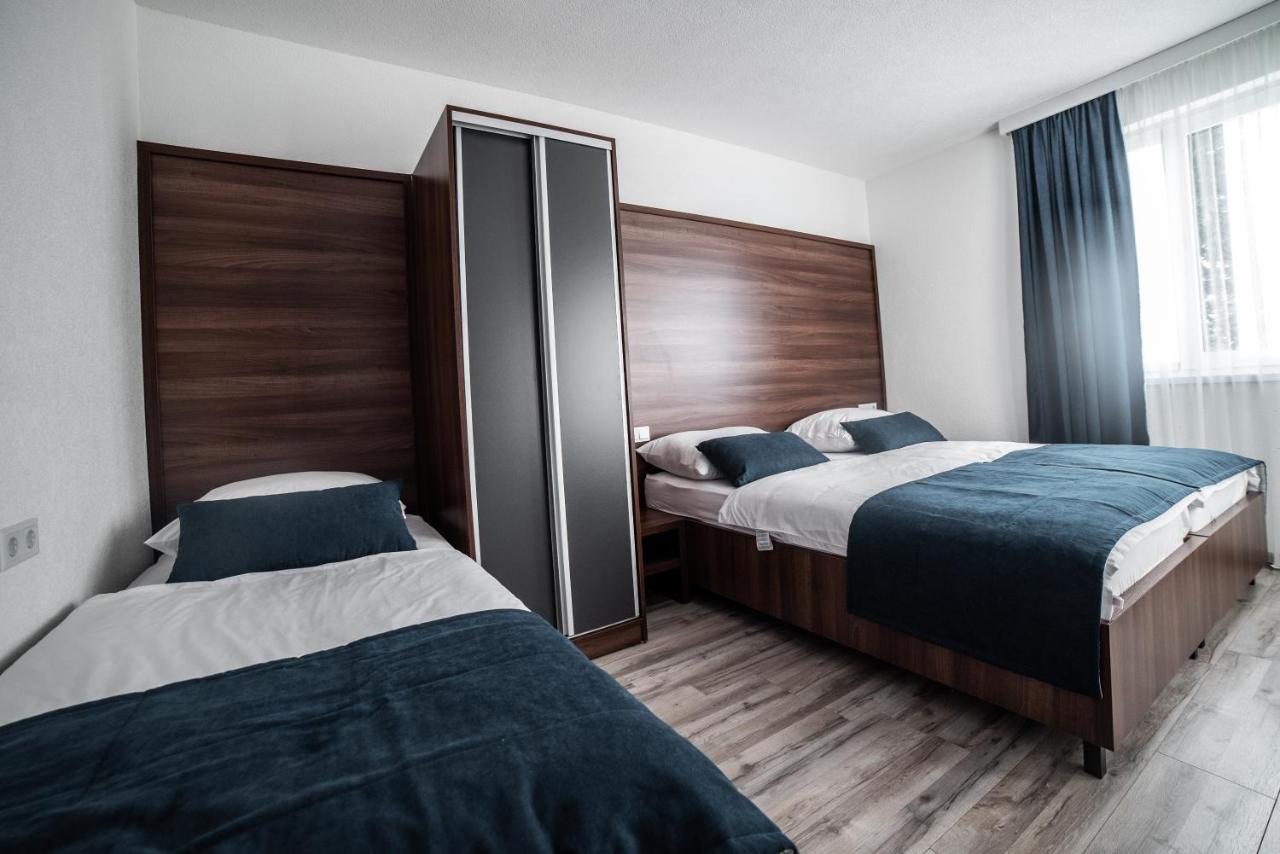 Apartments And Rooms Villa Majestic Bihać Buitenkant foto