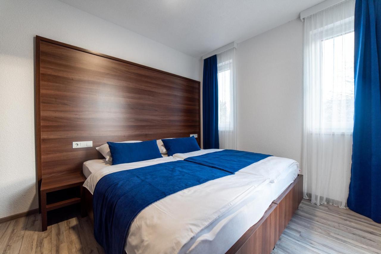 Apartments And Rooms Villa Majestic Bihać Buitenkant foto